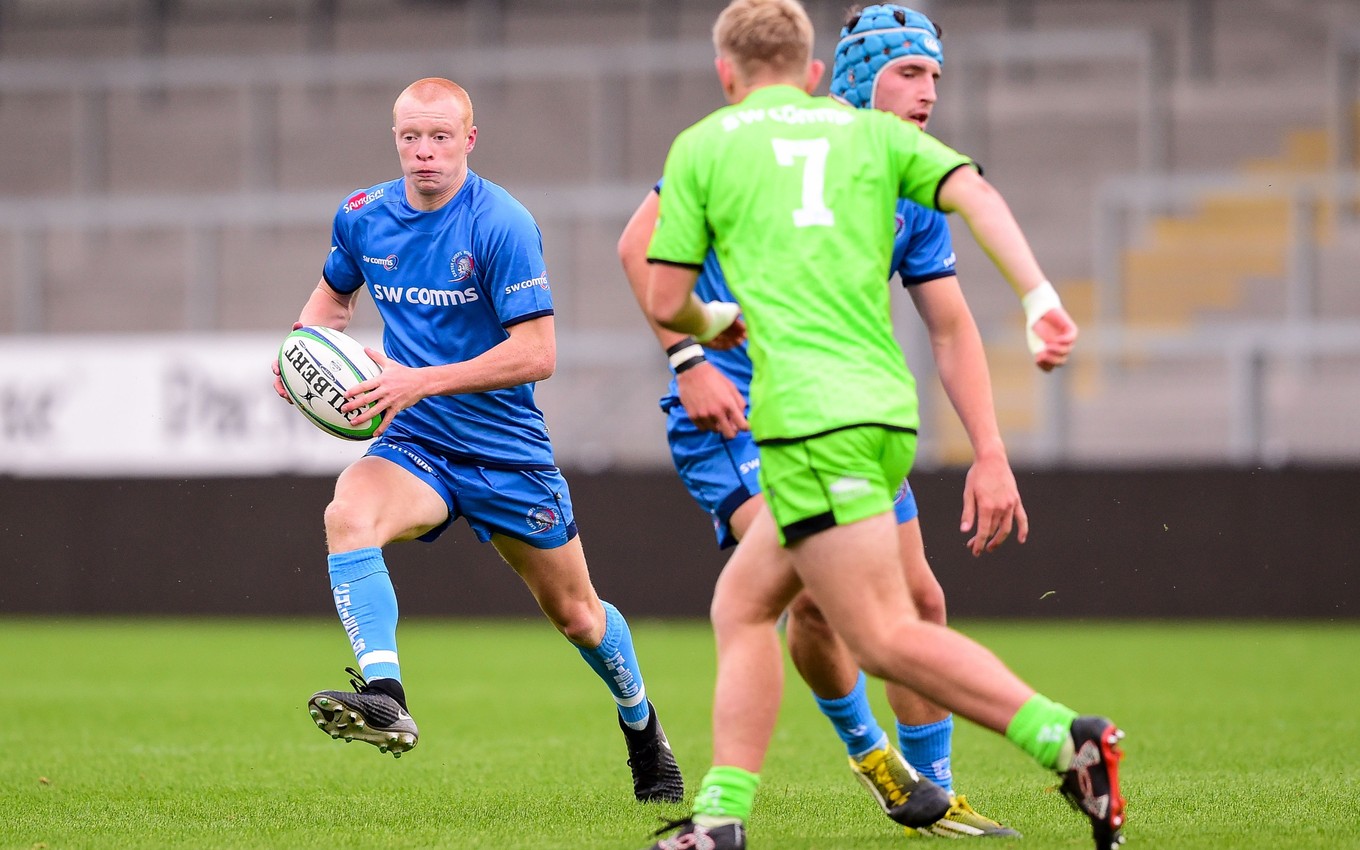 Exeter College 24 Truro College 21