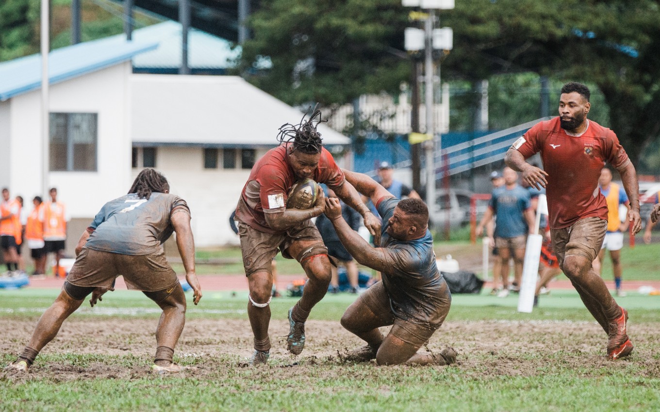 Late tries sink Taione's Tonga