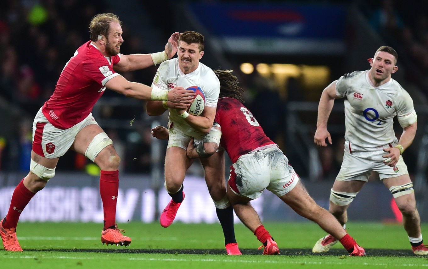 Chiefs pair help England to Triple Crown