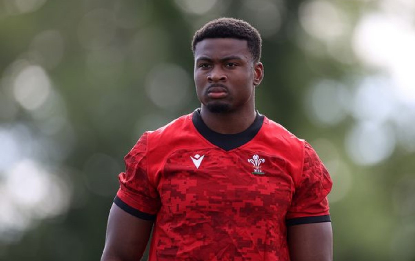 Pivac tips Tshiunza to shine on big stage