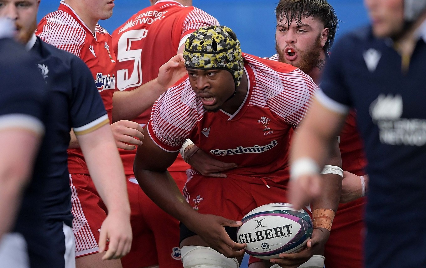 Wales U20s off to winning start