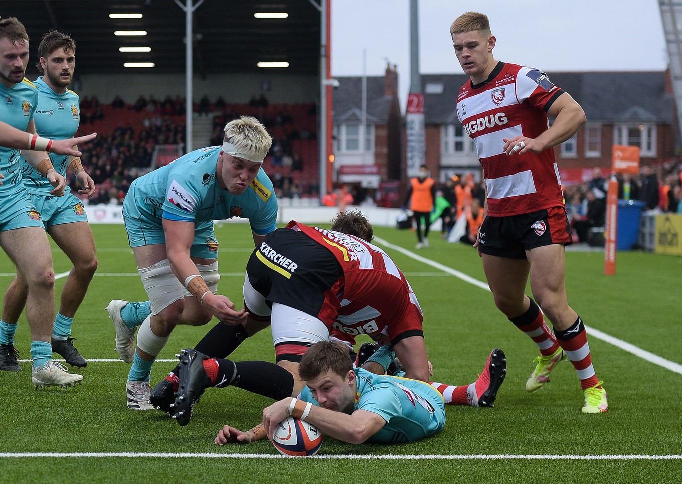 jmp_gloucester_rugby_v_exeter_chiefs_rh_100.jpg