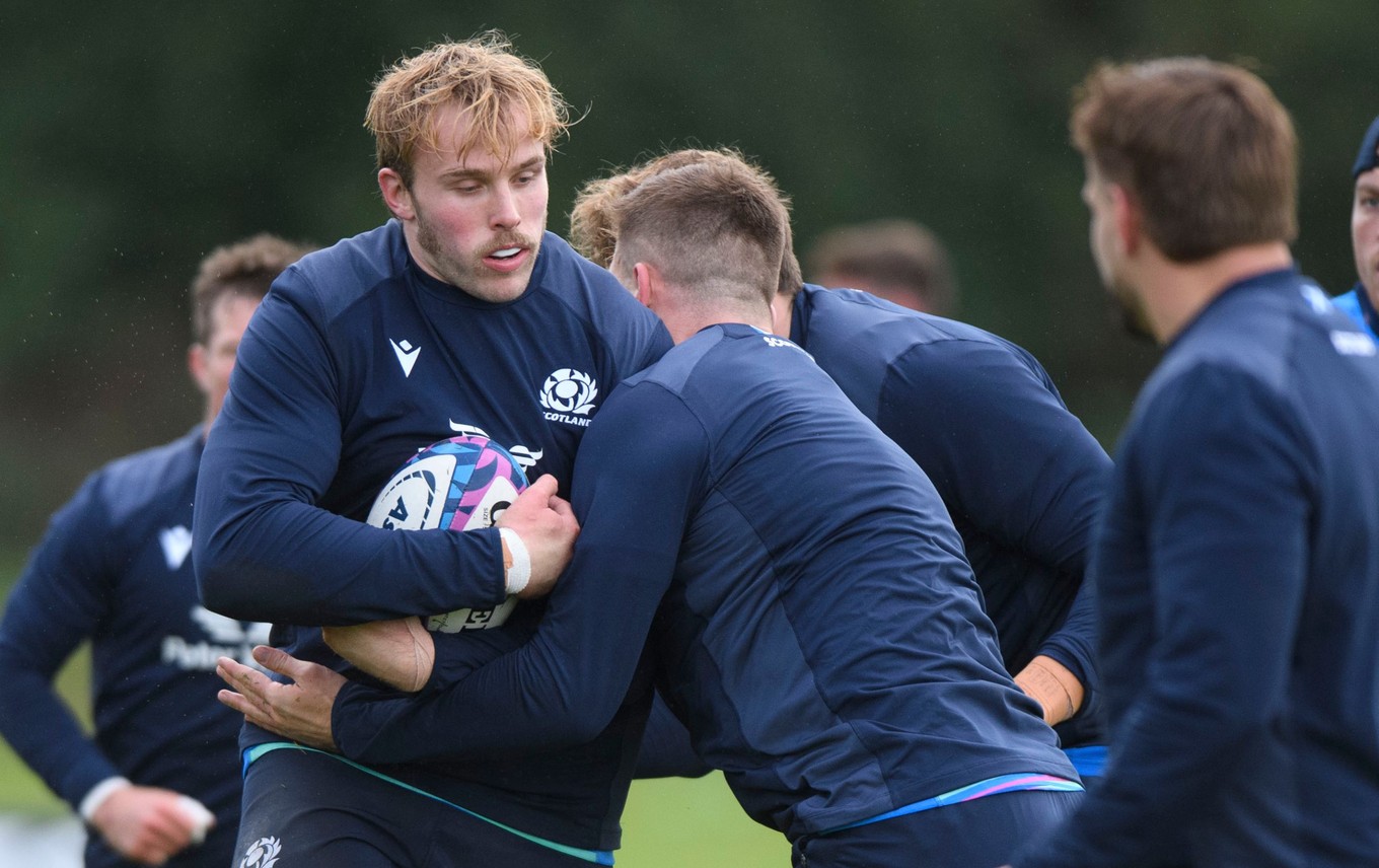 Gray returns to Scotland starting line-up