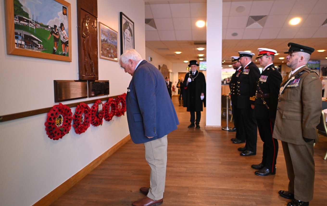 Exeter Chiefs Mark Remembrance with Pre-Match Ceremony