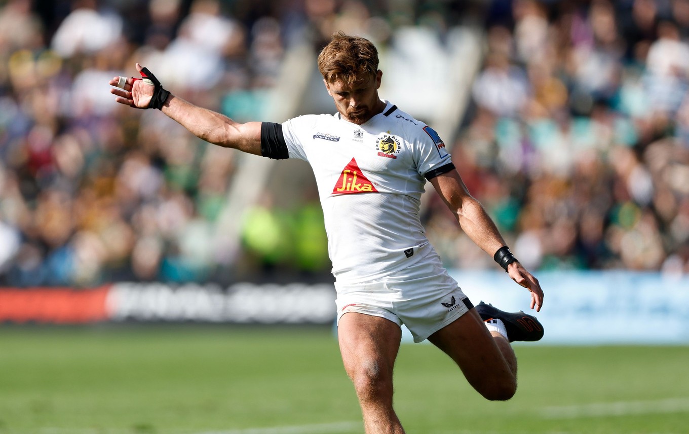 Team news: International contingent return for Sale trip